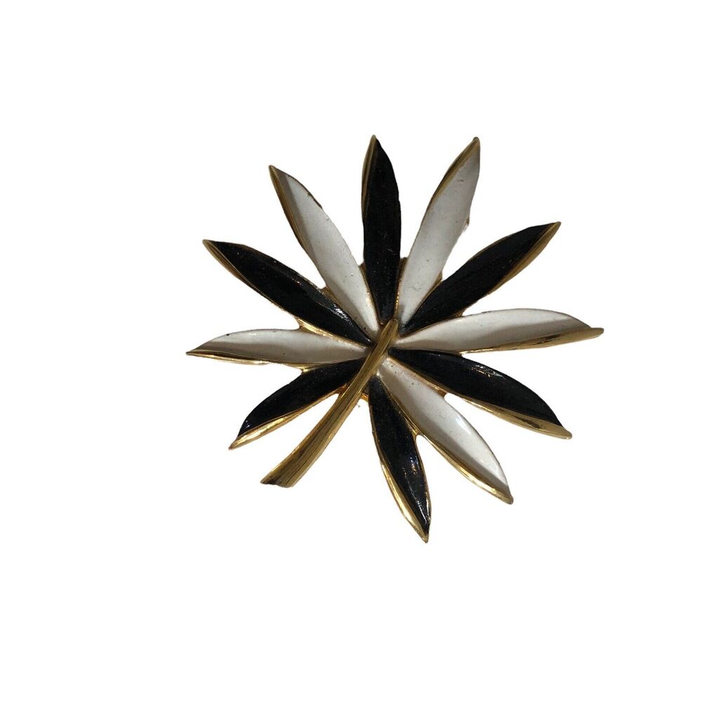 Vintage VTG Black White Enamel Gold Tone Flower Brooch Pin Unique Retro Jewelry